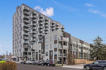 globalstay condo near the bow river