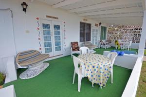 beyond sunset resort and villas