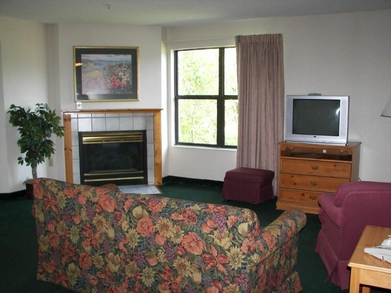 all season suites