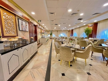 odest hotel al madina