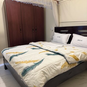 6Cape Guest House Kawanda,,4 star