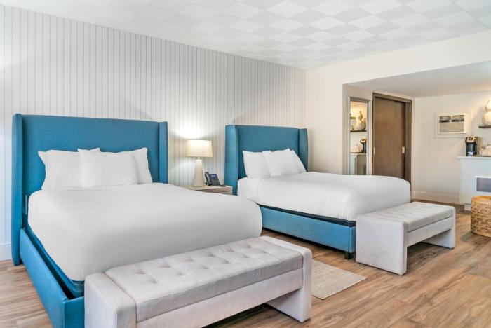 blue water inn