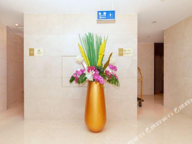 chengdu gaoyi hotel