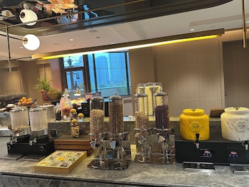 echarm plus hotel