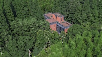 lostlodge dongming mountain