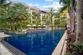 Surin 2Br Resort Condo With Seaview@Chava,,3 star