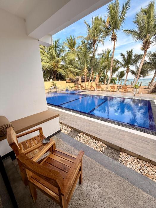 ola tangalle