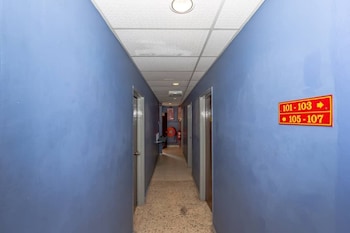 Oyo 91258 Qish Hotel Banda Kaba,,2 star