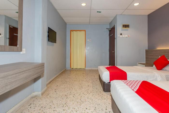 oyo 91258 qish hotel banda kaba