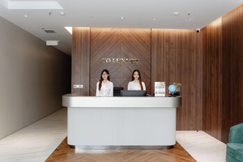 Tq Luxury Hotel & Apartment,,4 star