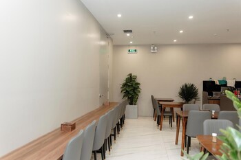 tq luxury hotel and apartment