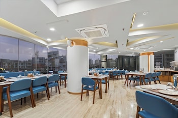 Rooms To Go - Indian Guest Only,,3 star