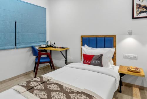 rooms to go indian guest only