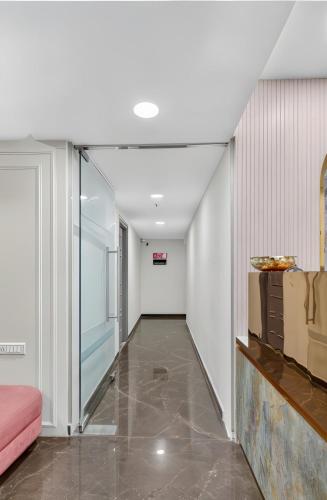 rooms to go indian guest only