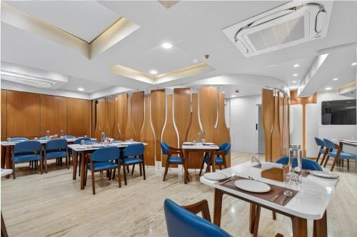 rooms to go indian guest only