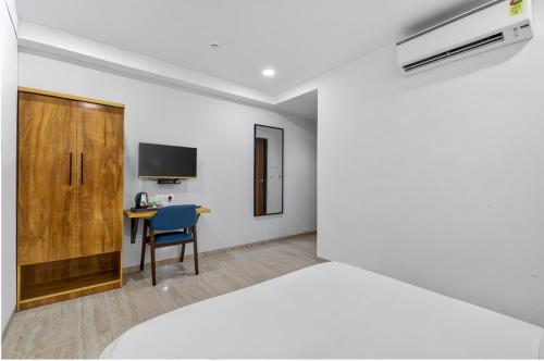 rooms to go indian guest only