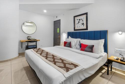 rooms to go indian guest only