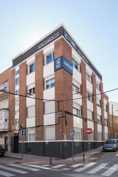 dobo madrid las torres
