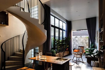 dakar homestay hue