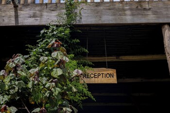 Footprints Kinigi Lodge,,4 star
