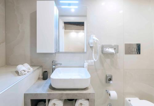 gentile suite decumani