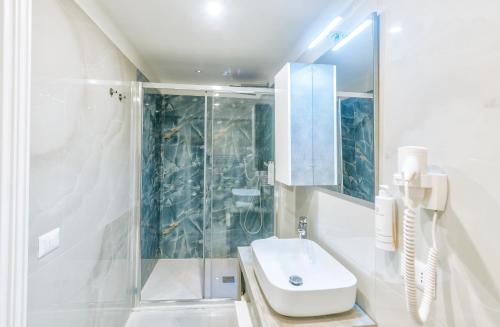 gentile suite decumani