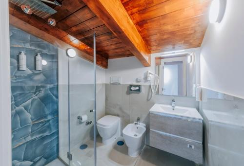 gentile suite decumani