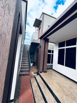 cj villa