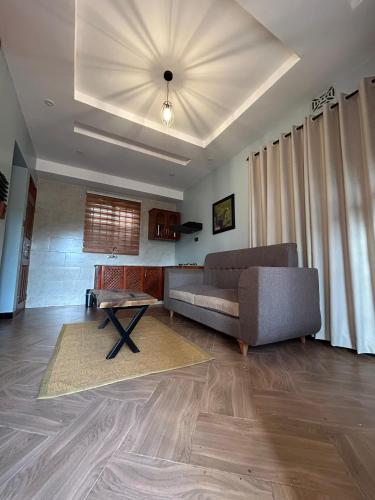 cj villa