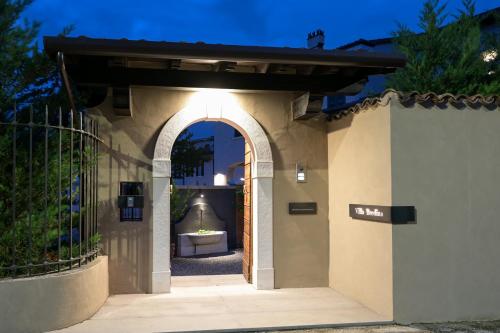villa bredina