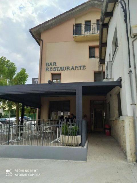 hostal ibaisek