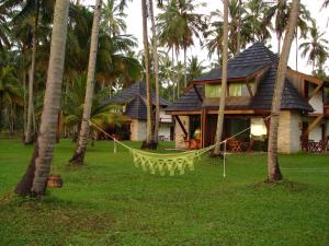 pontal dos carneiros beach bungalows
