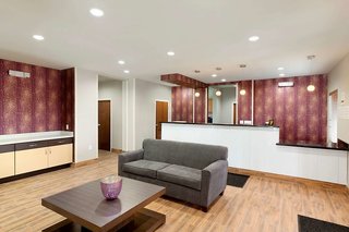 super 8 by wyndham carrizo springs