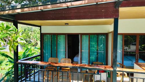 lanta forest resortandvillas