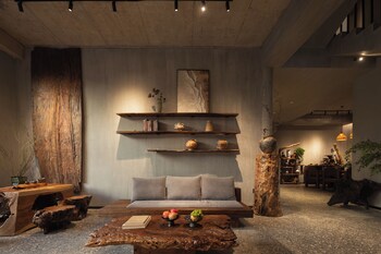 qingmo hidden mid mountain hotel