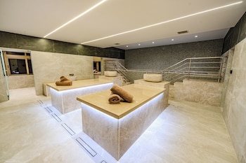 petra pillars luxury hotel