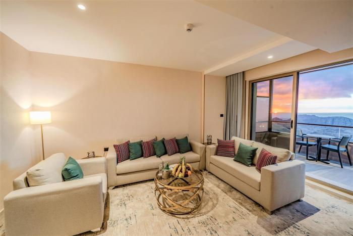 petra pillars luxury hotel