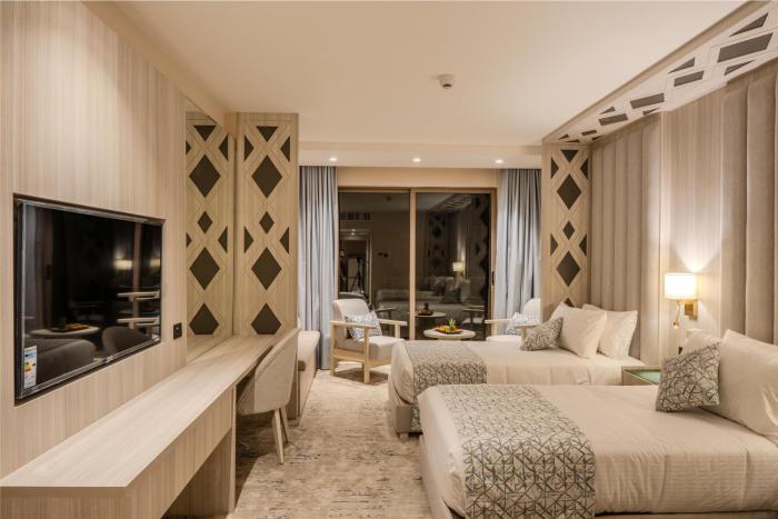 petra pillars luxury hotel