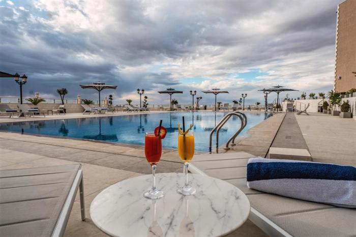 petra pillars luxury hotel