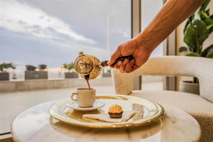 petra pillars luxury hotel