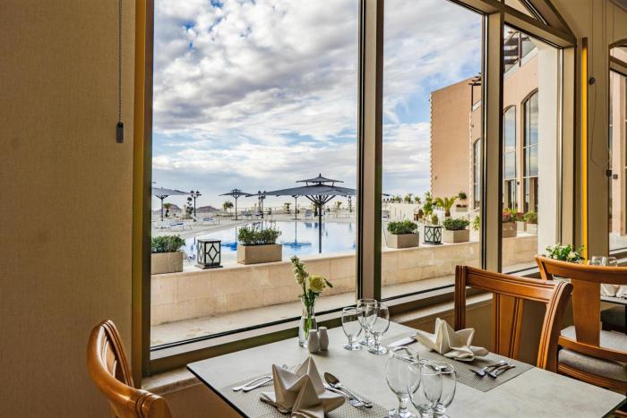 petra pillars luxury hotel
