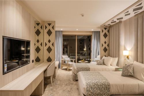 petra pillars luxury hotel