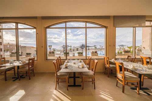 petra pillars luxury hotel
