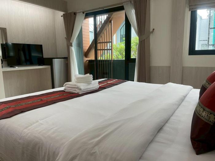 salty sand krabi hotel