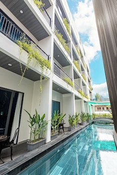 the green hotel vientiane