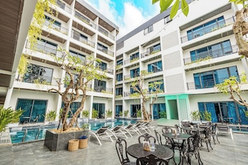 the green hotel vientiane