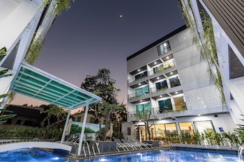 the green hotel vientiane