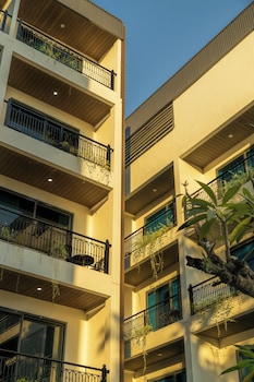 the green hotel vientiane