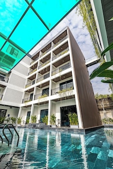 the green hotel vientiane