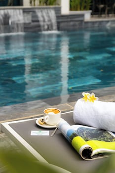 the green hotel vientiane